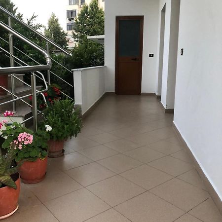 Rooms For Rent Durrës Buitenkant foto